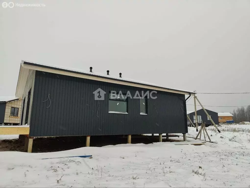 Дом в Республика Коми, муниципальный район Сыктывдинский, село ... - Фото 1