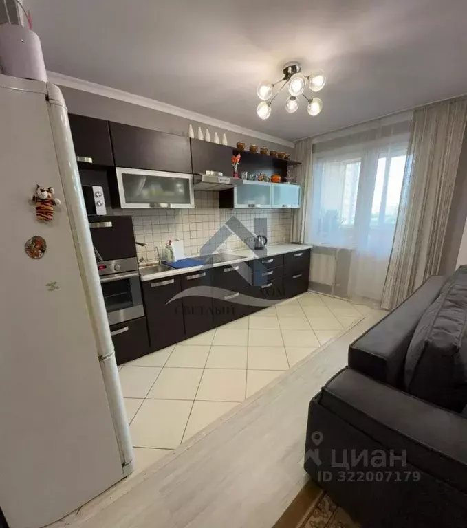 2-к кв. Алтайский край, Барнаул ул. Малахова, 138 (71.3 м) - Фото 1