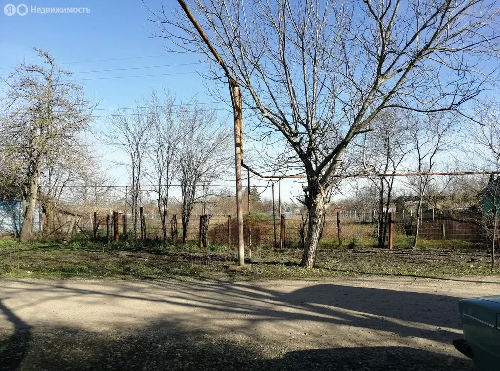 Участок в село Великовечное, Заводская улица, 4 (15 м) - Фото 0