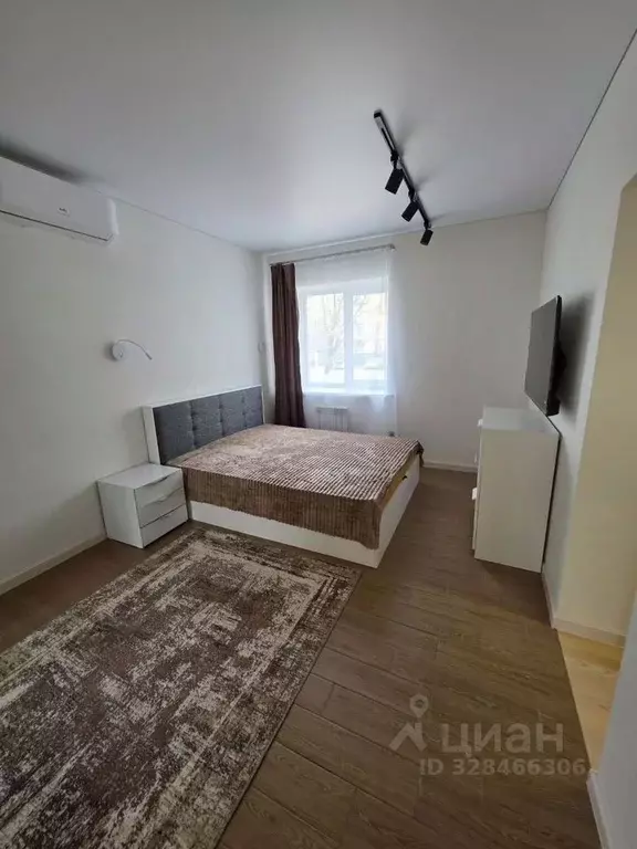 1-к кв. Астраханская область, Астрахань ул. Джанибекова, 18 (42.0 м) - Фото 2