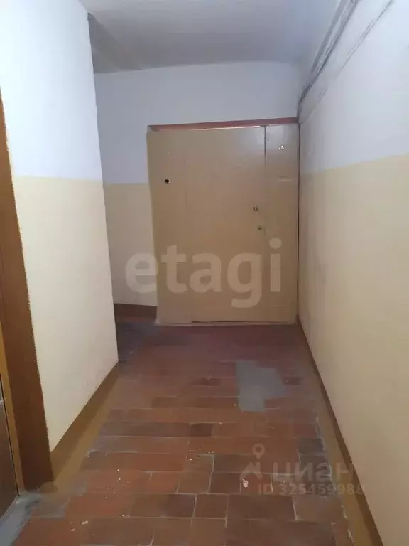 1-к кв. Брянская область, Брянск ул. 22-го съезда КПСС, 53 (30.1 м) - Фото 1