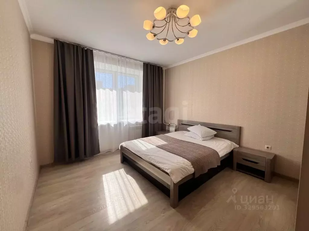 2-к кв. Тюменская область, Тюмень ул. Линейная, 15 (66.5 м) - Фото 1