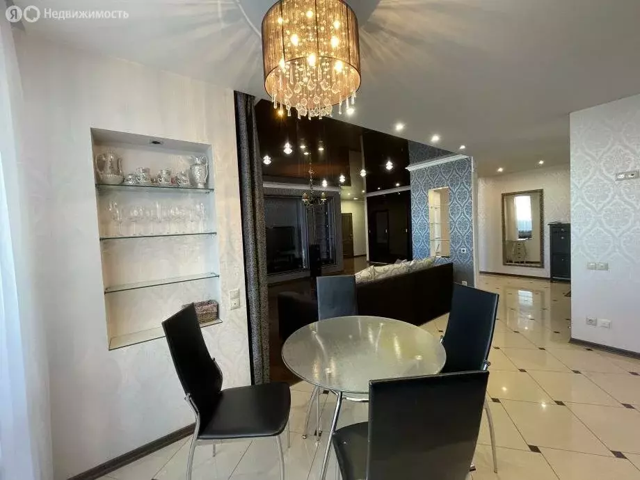 3-комнатная квартира: Самара, улица Академика Платонова, 8 (120 м) - Фото 2