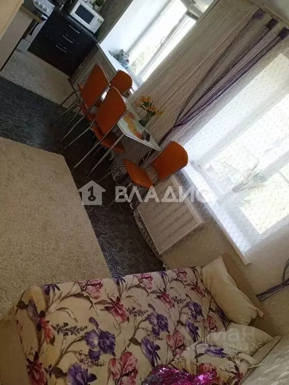 3-к кв. Владимирская область, Ковров ул. Космонавтов, 4/4 (59.0 м) - Фото 0