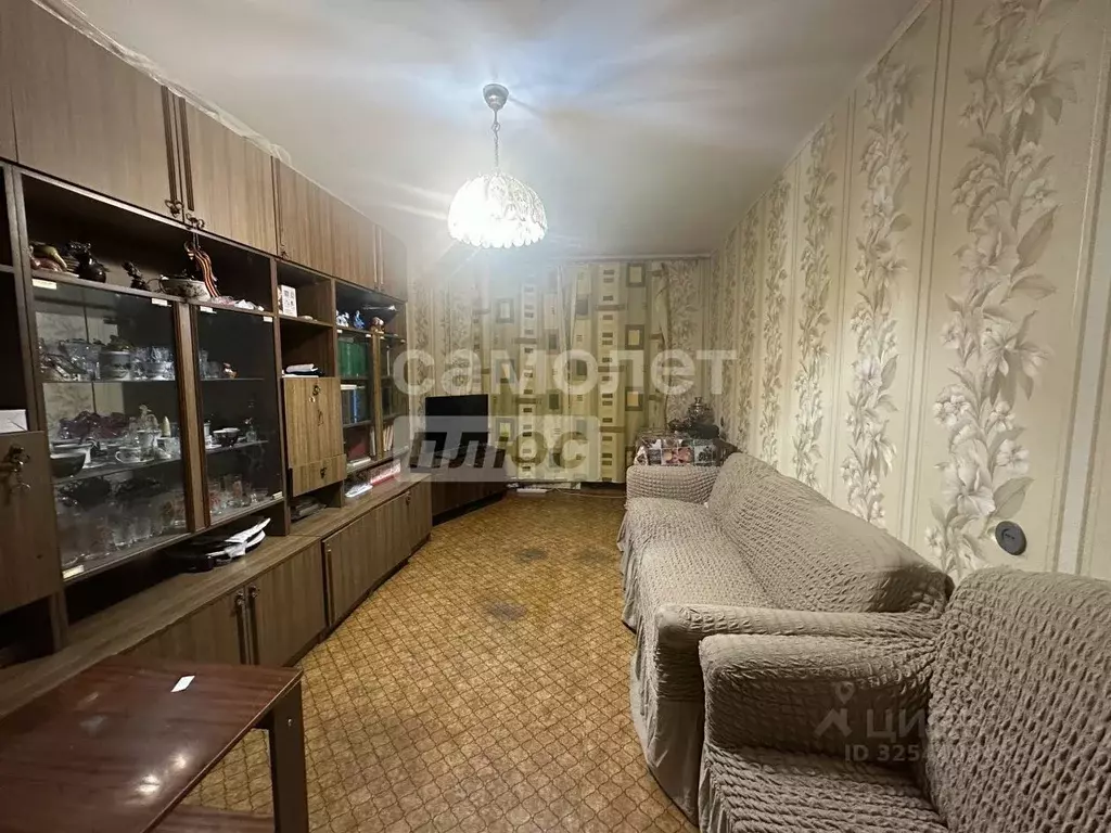 3-к кв. Коми, Сыктывкар городской округ, Краснозатонский пгт ул. ... - Фото 1