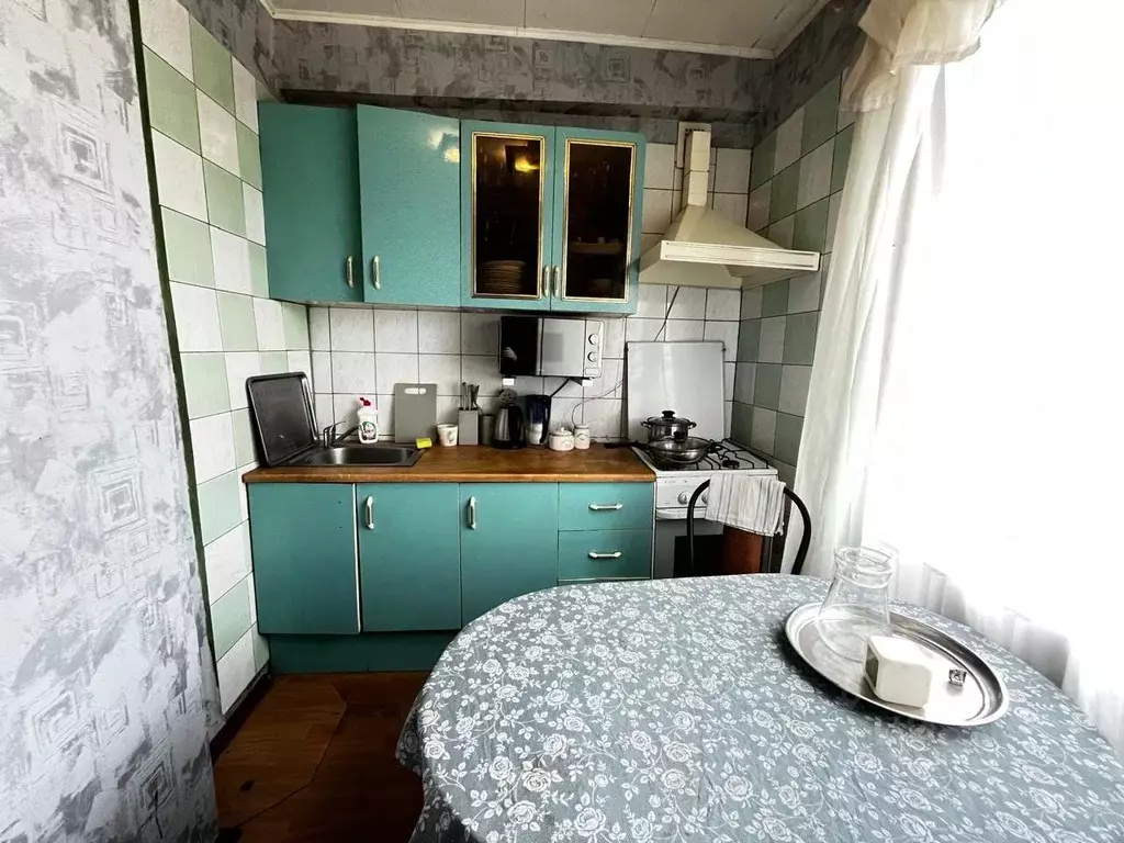 4-к кв. Воронежская область, Воронеж ул. Генерала Лизюкова, 35 (67.7 ... - Фото 2