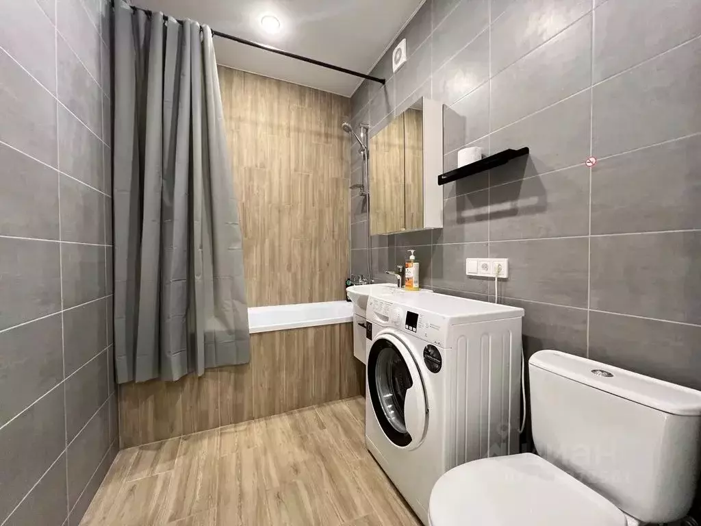 2-к кв. Башкортостан, Уфа Коммунистическая ул., 98/1 (50.0 м) - Фото 2