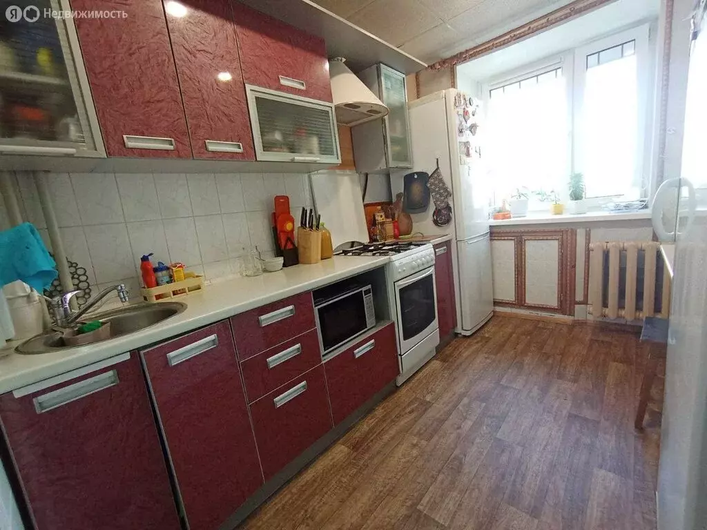 4-комнатная квартира: Нижний Новгород, улица Кащенко, 25 (73 м) - Фото 1