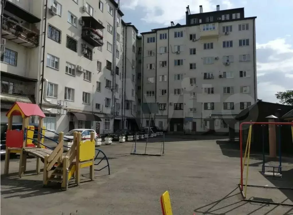 8-к. квартира, 335 м, 5/6 эт. - Фото 1
