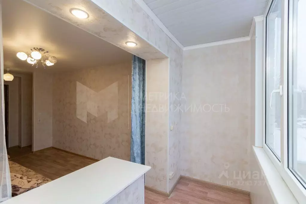 Студия Тюменская область, Тюмень ул. Мельникайте, 113 (13.3 м) - Фото 1