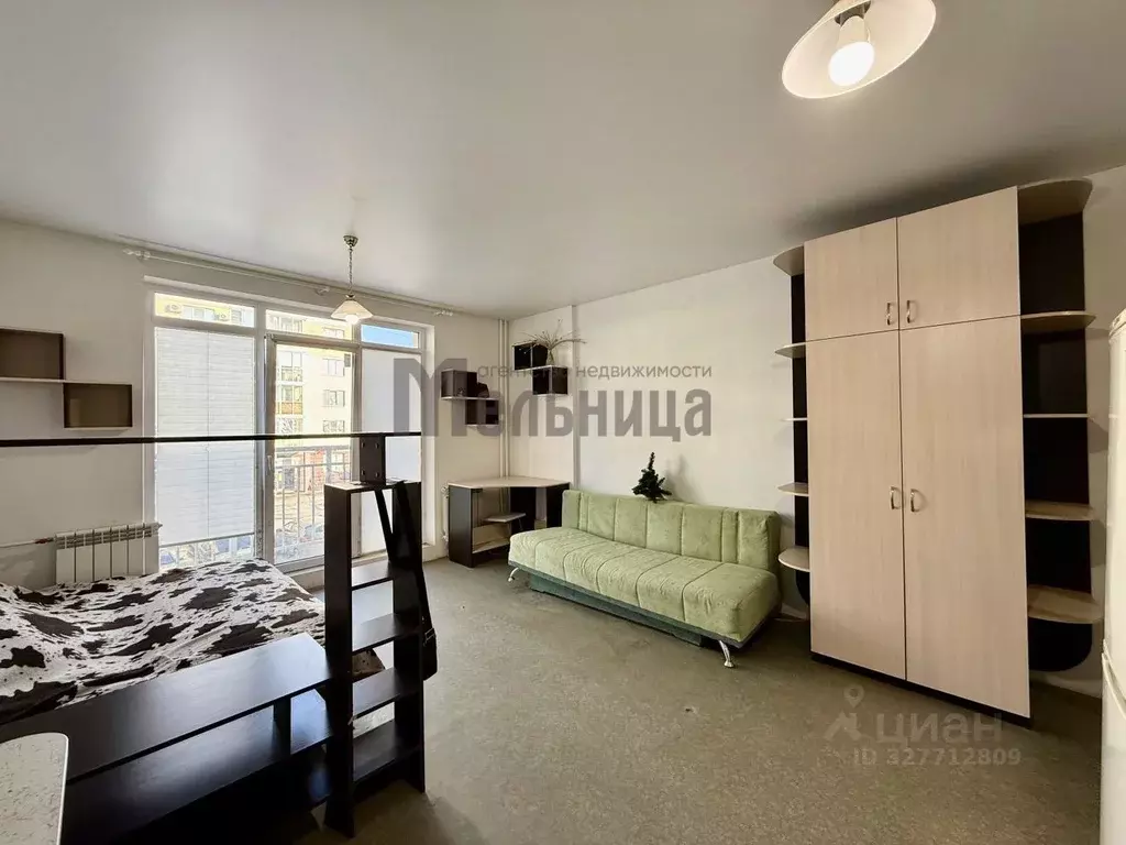 Студия Волгоградская область, Волгоград ул. Малиновского, 8 (29.4 м) - Фото 1