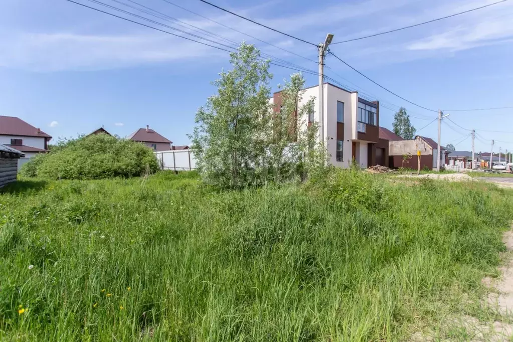 Участок в Тюменская область, Тобольск Восточный мкр, ул. Петра ... - Фото 1