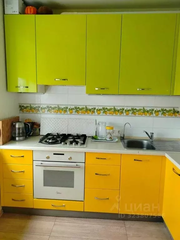 3-к кв. Свердловская область, Екатеринбург ул. Фурманова, 52 (56.6 м) - Фото 1