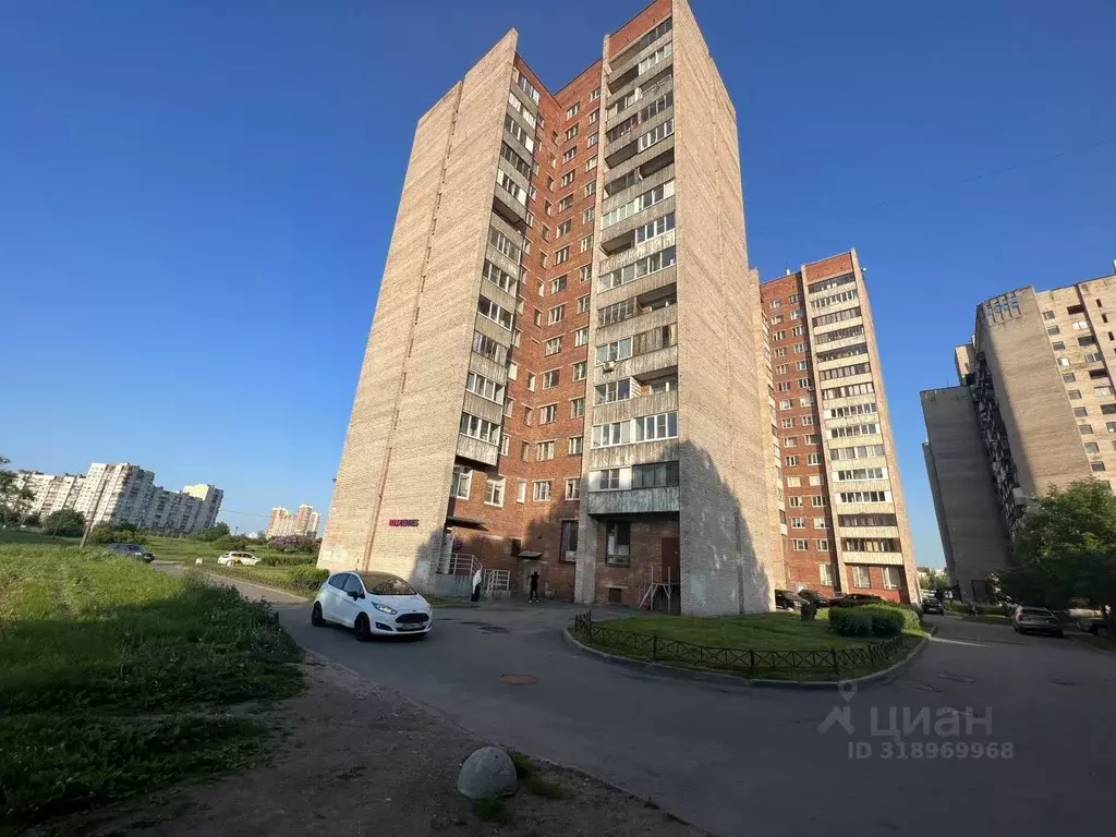 Комната Санкт-Петербург Загребский бул., 19К1 (13.0 м) - Фото 1