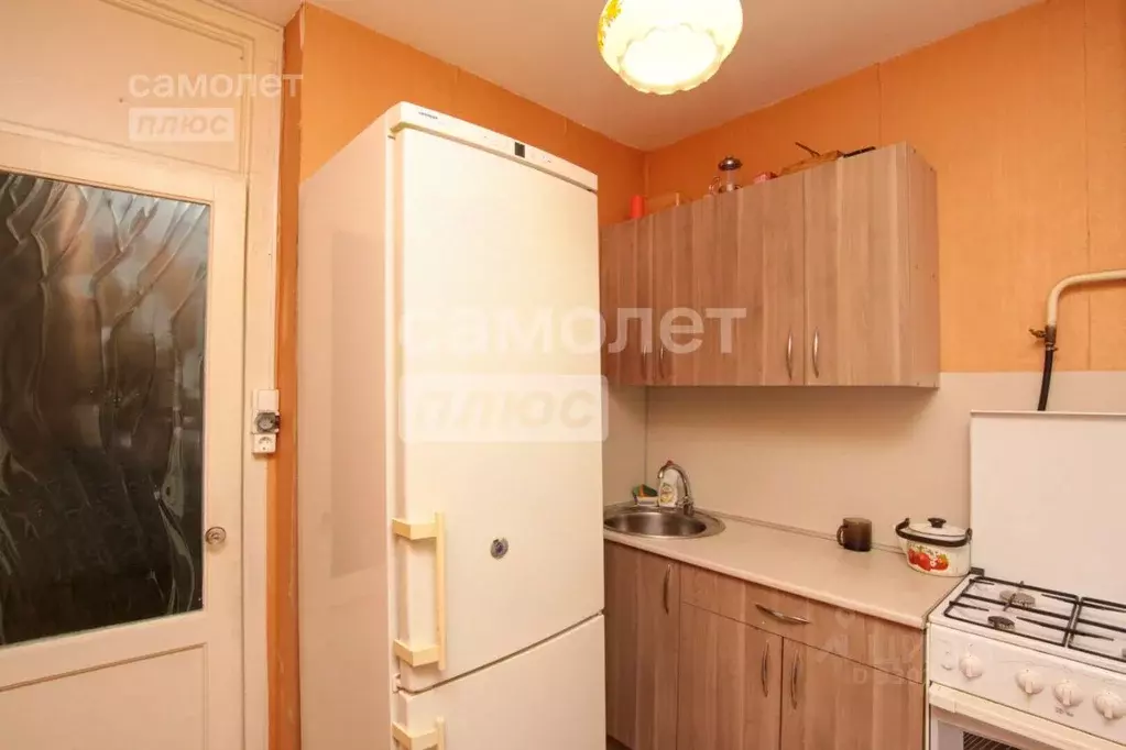 2-к кв. Челябинская область, Челябинск ул. Елькина, 84в (46.0 м) - Фото 2