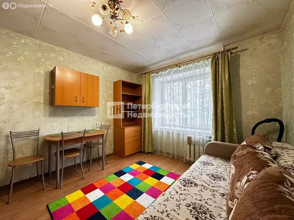 1к в 8-комнатной квартире (12.1 м) - Фото 1