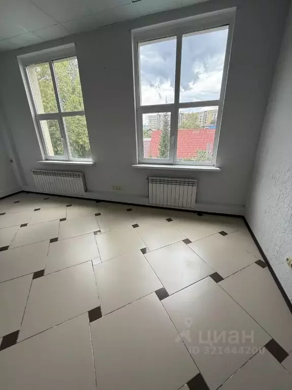 Офис в Башкортостан, Уфа Коммунистическая ул., 116 (824 м) - Фото 2