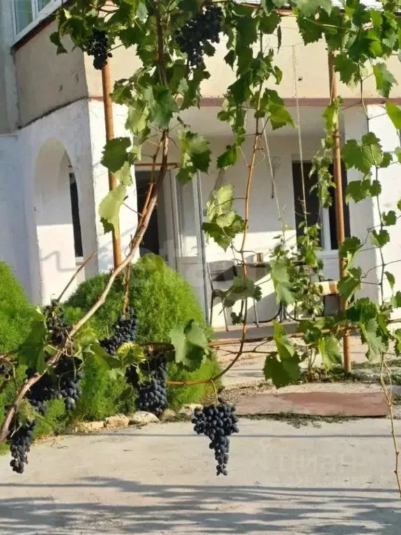 Дом в Крым, Кировский район, Старый Крым городское поселение ул. ... - Фото 2