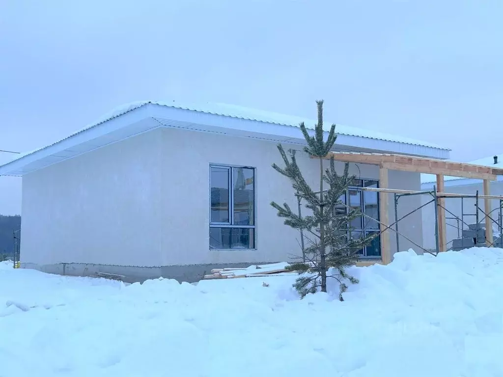 Дом в Свердловская область, Сысертский муниципальный округ, пос. ... - Фото 1