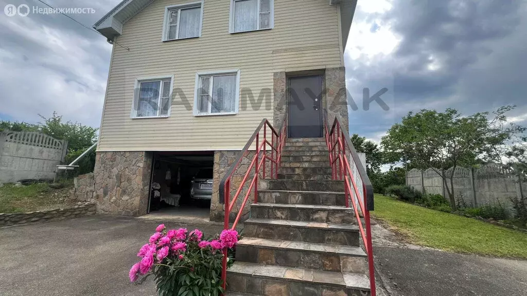 Дом в Майкоп, Верхняя улица (208.3 м) - Фото 0
