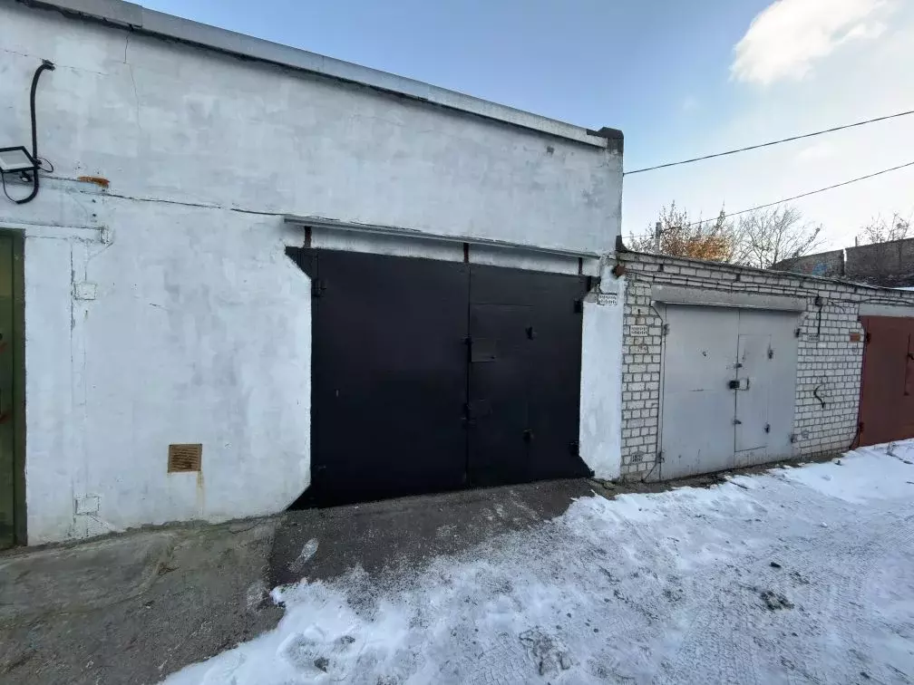 Гараж в Брянская область, Брянск Красноармейская ул., 42 (22 м) - Фото 1