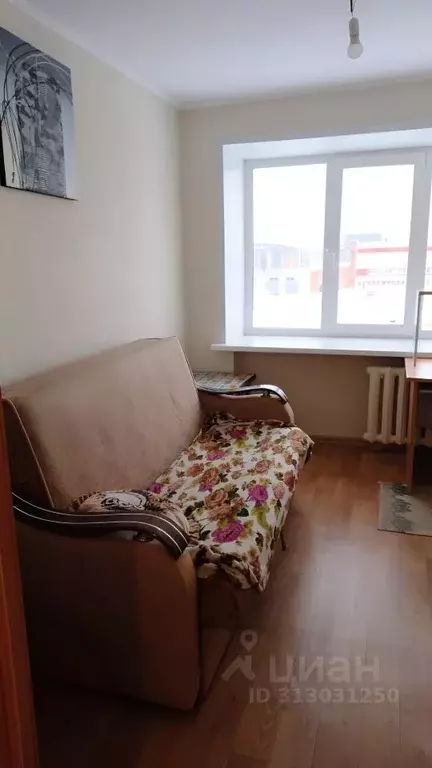 Комната Тюменская область, Тюмень ул. Чекистов, 33 - Фото 2
