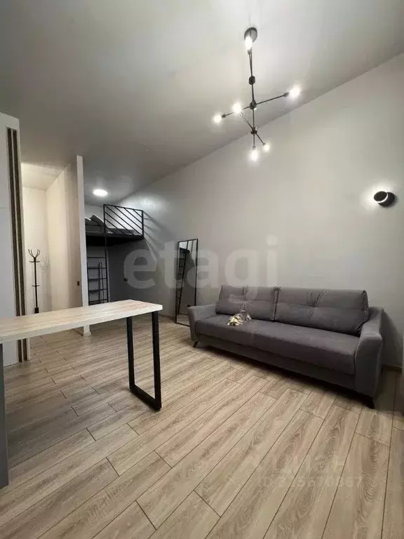 Студия Тюменская область, Тюмень ул. 9 Января, 160к1 (33.5 м) - Фото 1