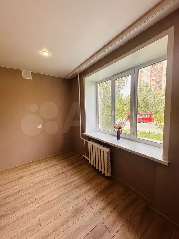 Комната 13 м в 4-к., 2/5 эт. - Фото 0