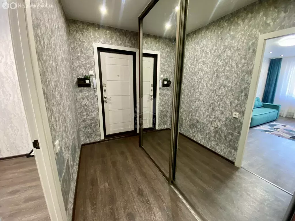 2-комнатная квартира: Красноярск, Ястынская улица, 5 (48.7 м) - Фото 2