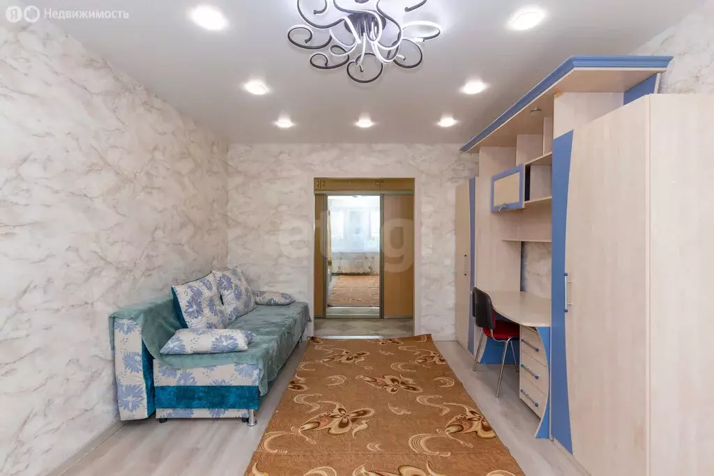 3-комнатная квартира: Тюмень, улица Мебельщиков, 4 (65.54 м) - Фото 1