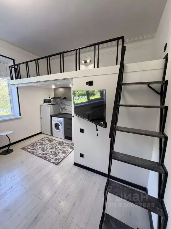 Студия Санкт-Петербург Мгинская ул., 7 (15.0 м) - Фото 1