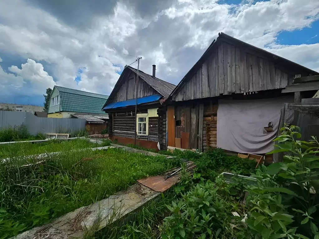 Дом в Свердловская область, Ревда ул. Дзержинского, 5 (50 м) - Фото 0
