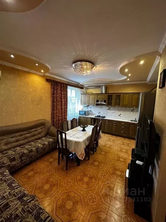 3-к кв. Краснодарский край, Геленджик Колхозная ул., 112 (74.0 м) - Фото 0