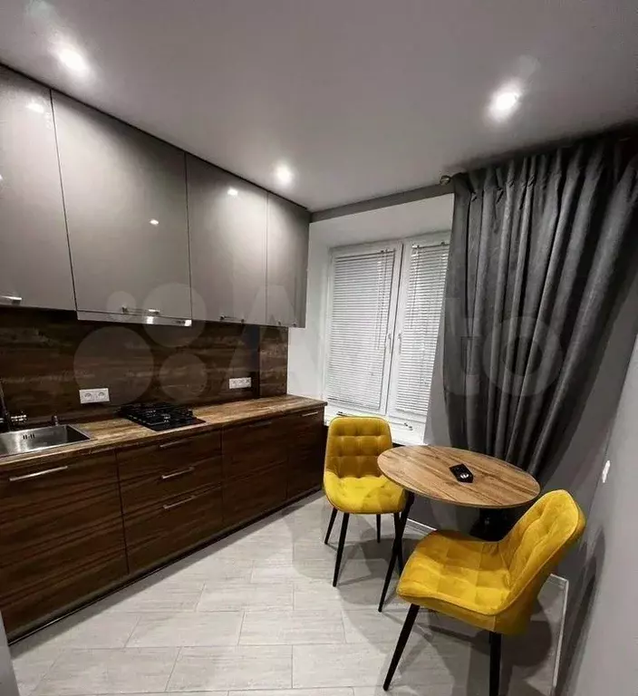 1-к. квартира, 30 м, 4/9 эт. - Фото 0