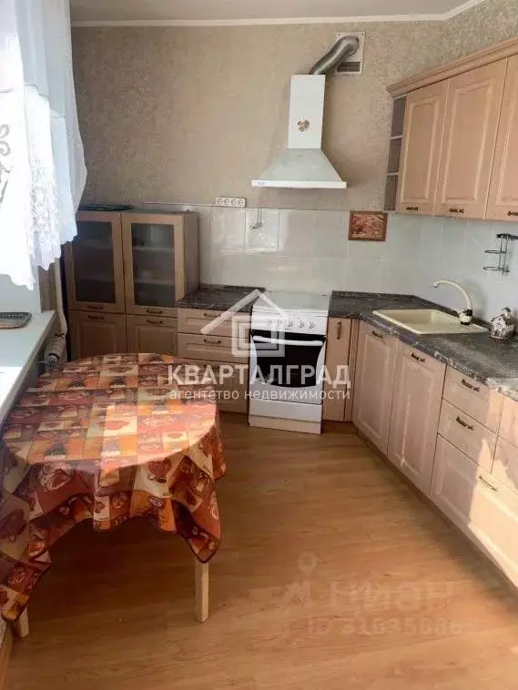 1-к кв. Хакасия, Абакан Аскизская ул., 158А (48.1 м) - Фото 1