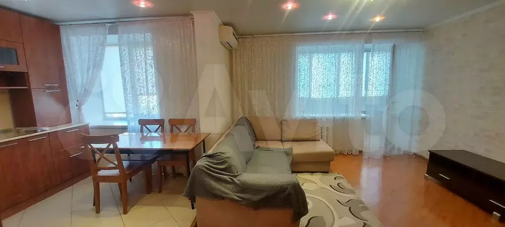 3-к. квартира, 80 м, 7/10 эт. - Фото 0