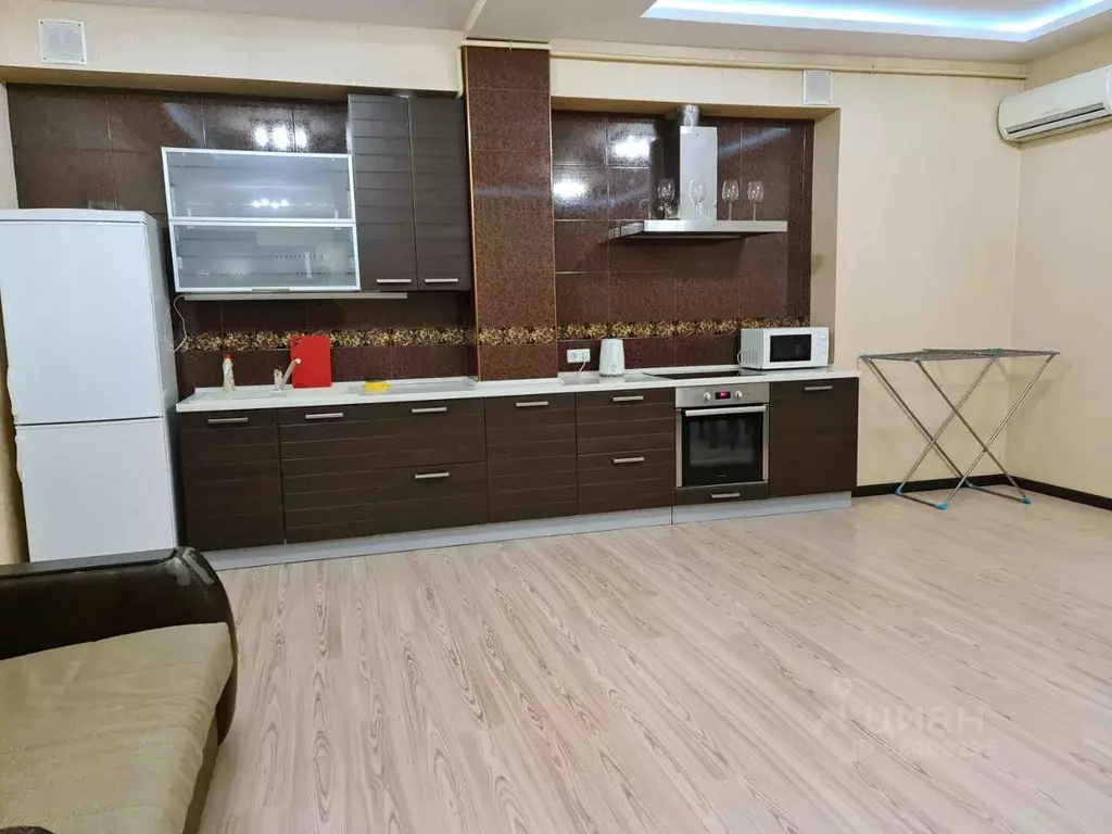 2-к кв. Крым, Ялта ул. Боткинская, 1 (55.0 м) - Фото 1