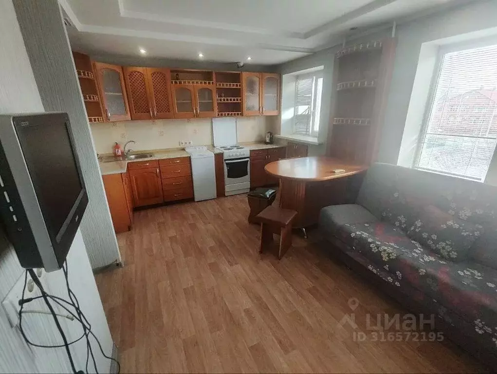3-к кв. Свердловская область, Тавда ул. Ленина, 50 (56.8 м) - Фото 0