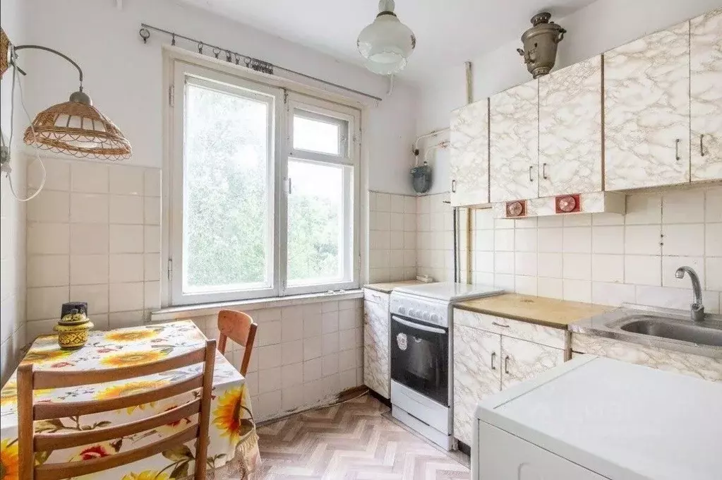 2-к кв. Тульская область, Тула Октябрьская ул., 207 (42.0 м) - Фото 1