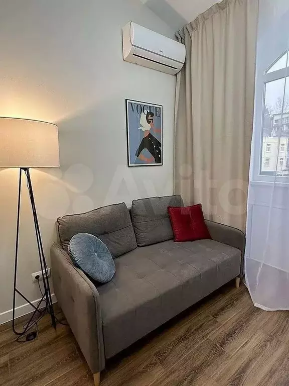 Квартира-студия, 35 м, 5/5 эт. - Фото 0