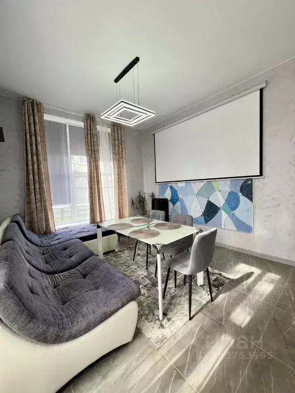 Дом в Ленинградская область, Гатчинский муниципальный округ, пос. ... - Фото 1