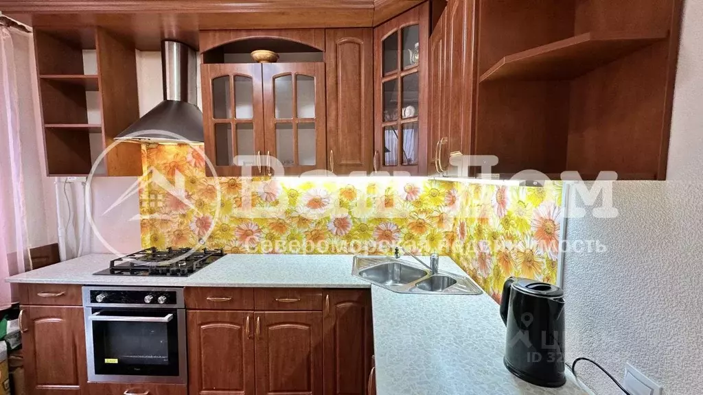 2-к кв. Мурманская область, Североморск Морская ул., 10 (43.4 м) - Фото 2