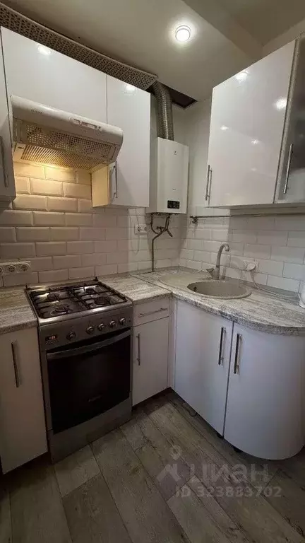 1-к кв. Воронежская область, Воронеж ул. Ворошилова, 40 (30.3 м) - Фото 2