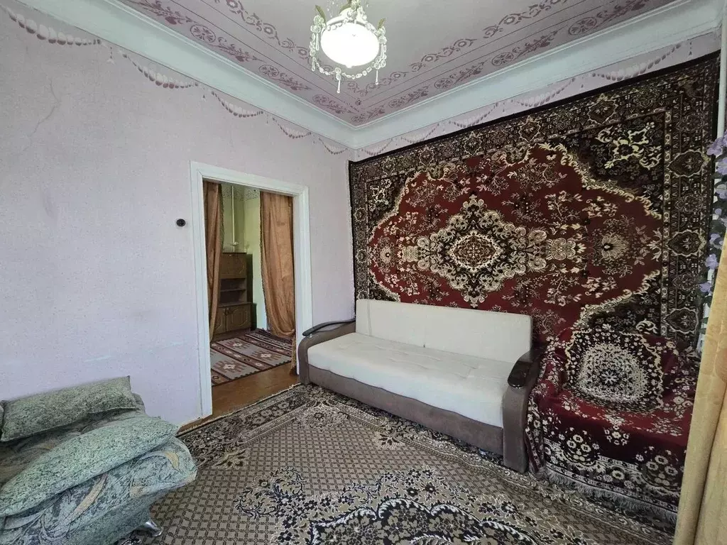 Дом в Кабардино-Балкария, Нальчик ул. Аэропортная, 27 (70 м) - Фото 1