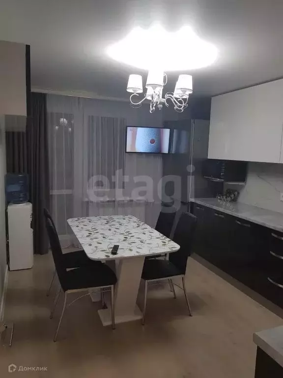 Продаётся 2-к квартира, 65 м - Фото 0