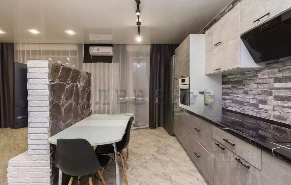 3-к кв. Тюменская область, Тюмень Садовая ул., 135 (60.0 м) - Фото 1