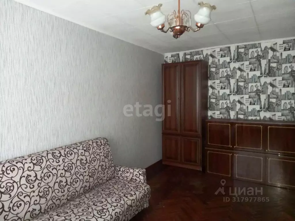 2-к кв. Ленинградская область, Кириши Советская ул., 17 (42.0 м) - Фото 0