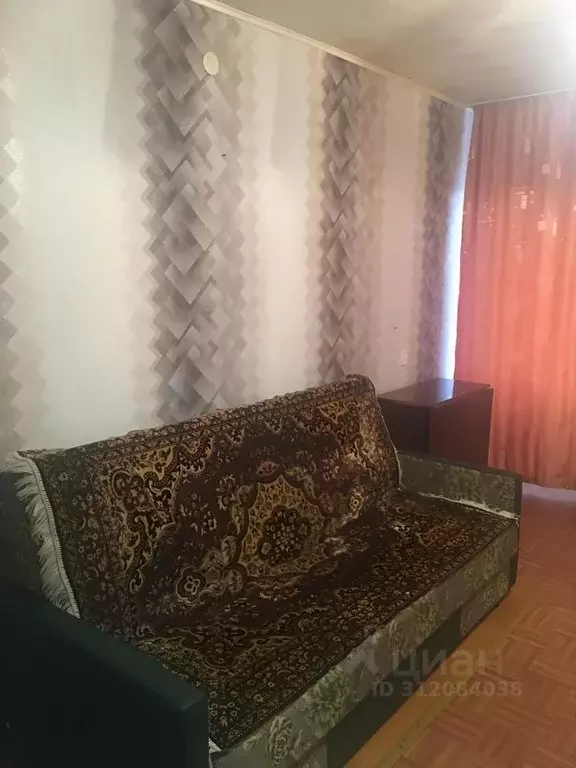 1-к кв. Псковская область, Псков Народная ул., 10А (32.0 м) - Фото 2