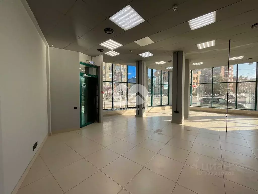 Помещение свободного назначения в Новосибирская область, Новосибирск ... - Фото 1