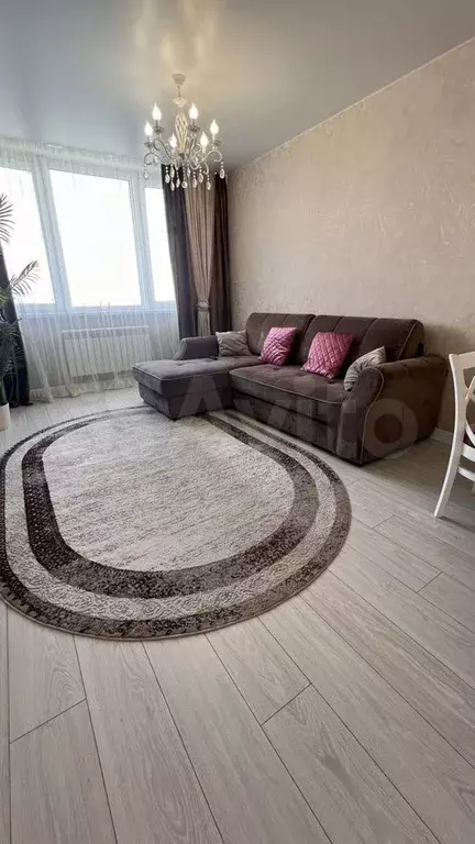 2-к. квартира, 50 м, 15/30 эт. - Фото 1